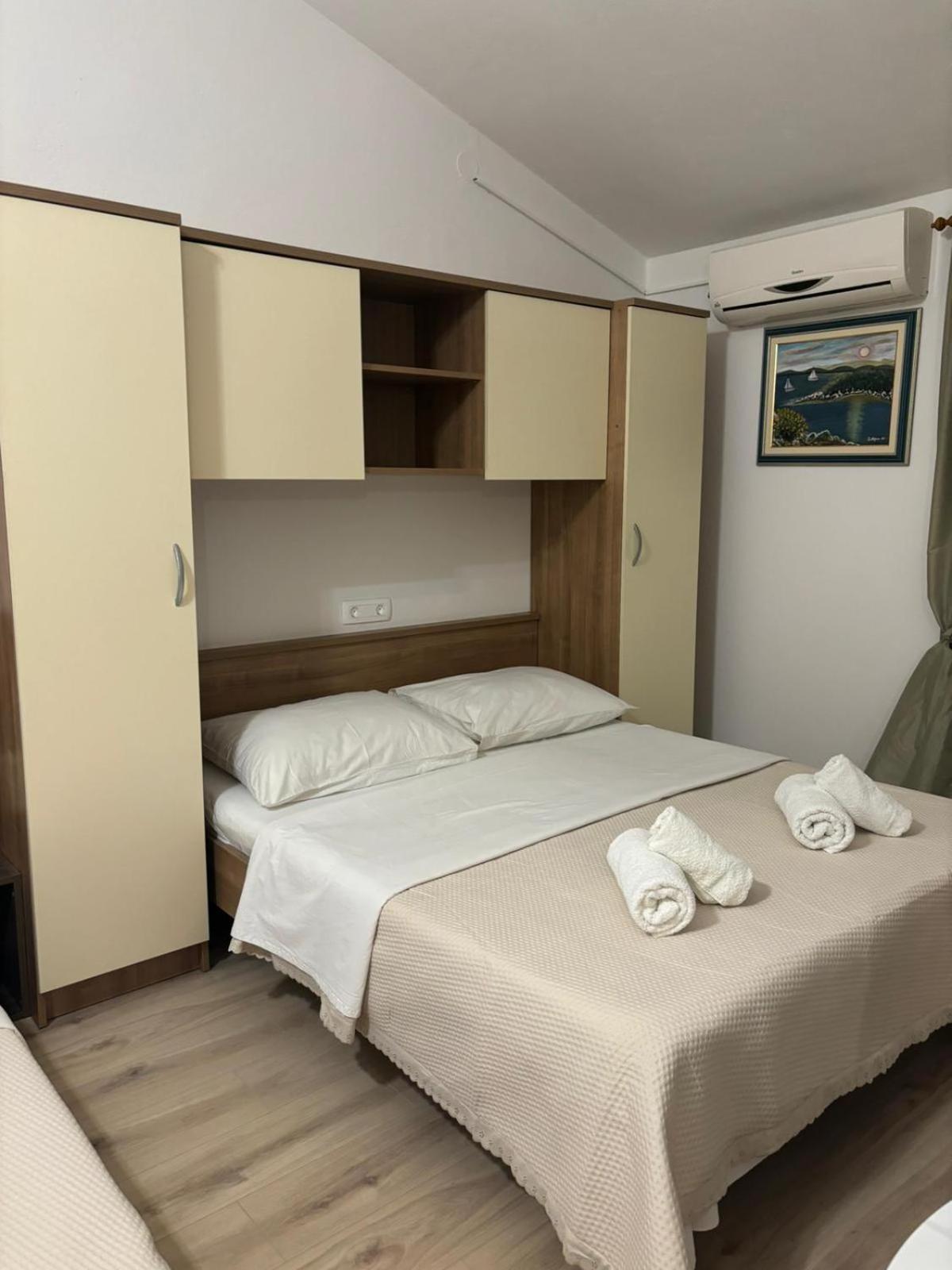 Grgo Apartments Драге Экстерьер фото